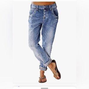 Stylish Blue Boyfriend Jeans .
they’re a little too big for me